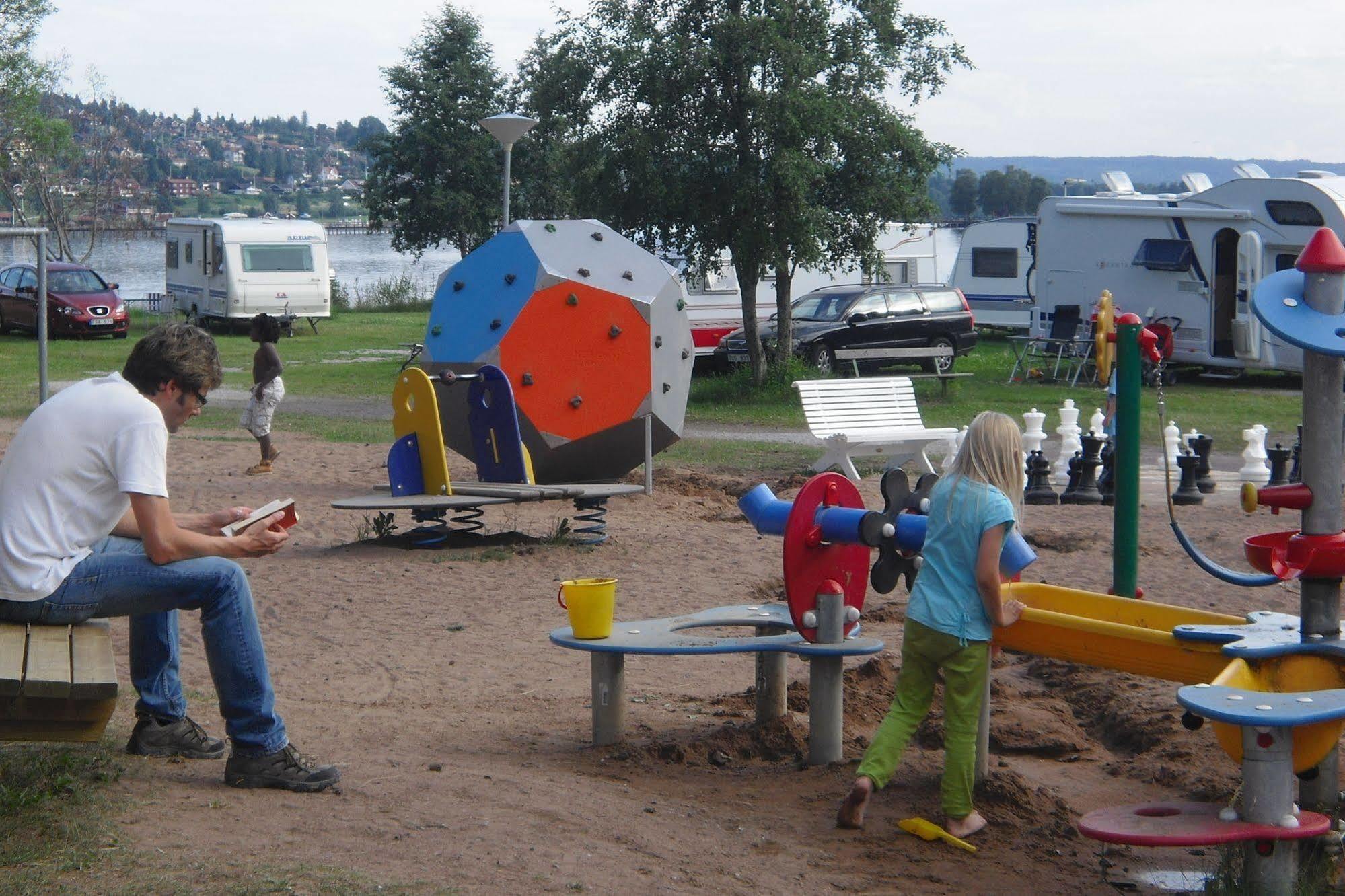 First Camp Siljansbadet - Raettvik Hotel Kültér fotó